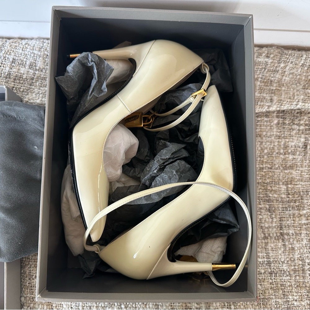 Tom Ford Pumps Women 39